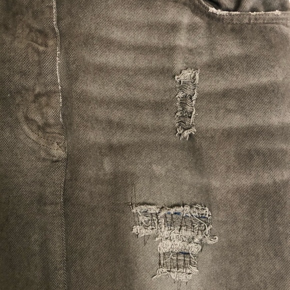 Dolce & Gabbana Army Green Distressed Denim Skirt - Picture 4 of 8